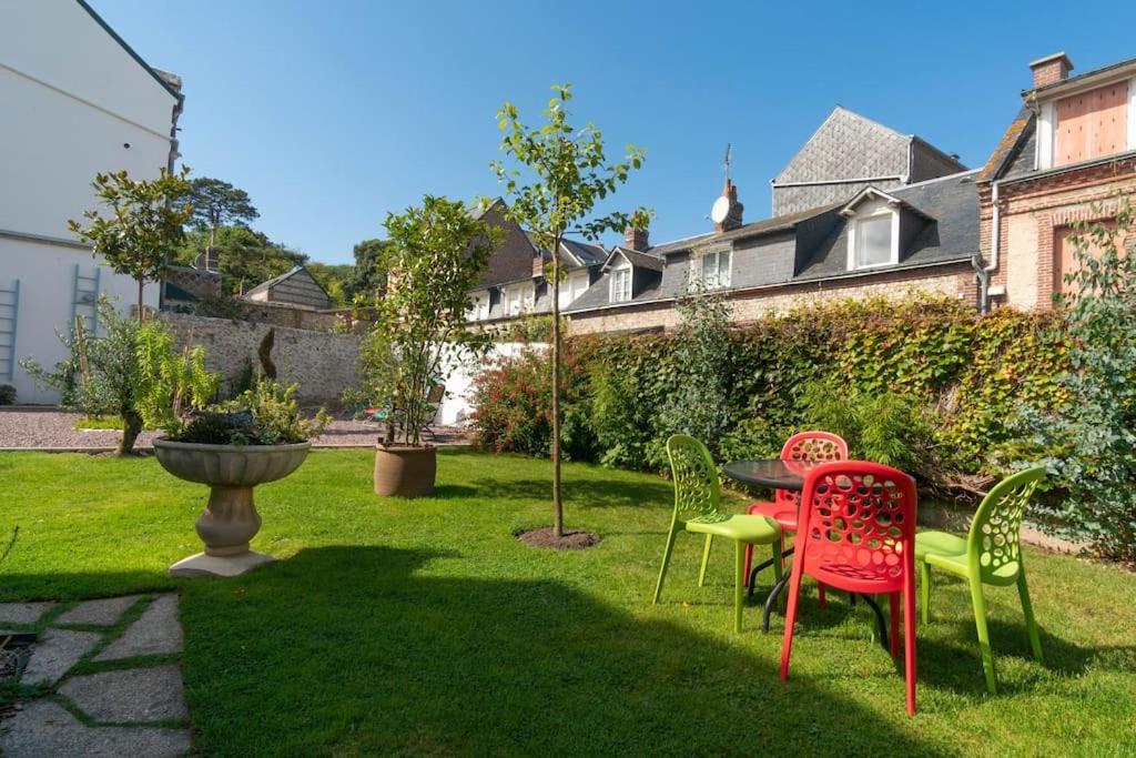 Gite Le Doris Avec Place De Stationnement Privee Incluse Étretat Exterior foto